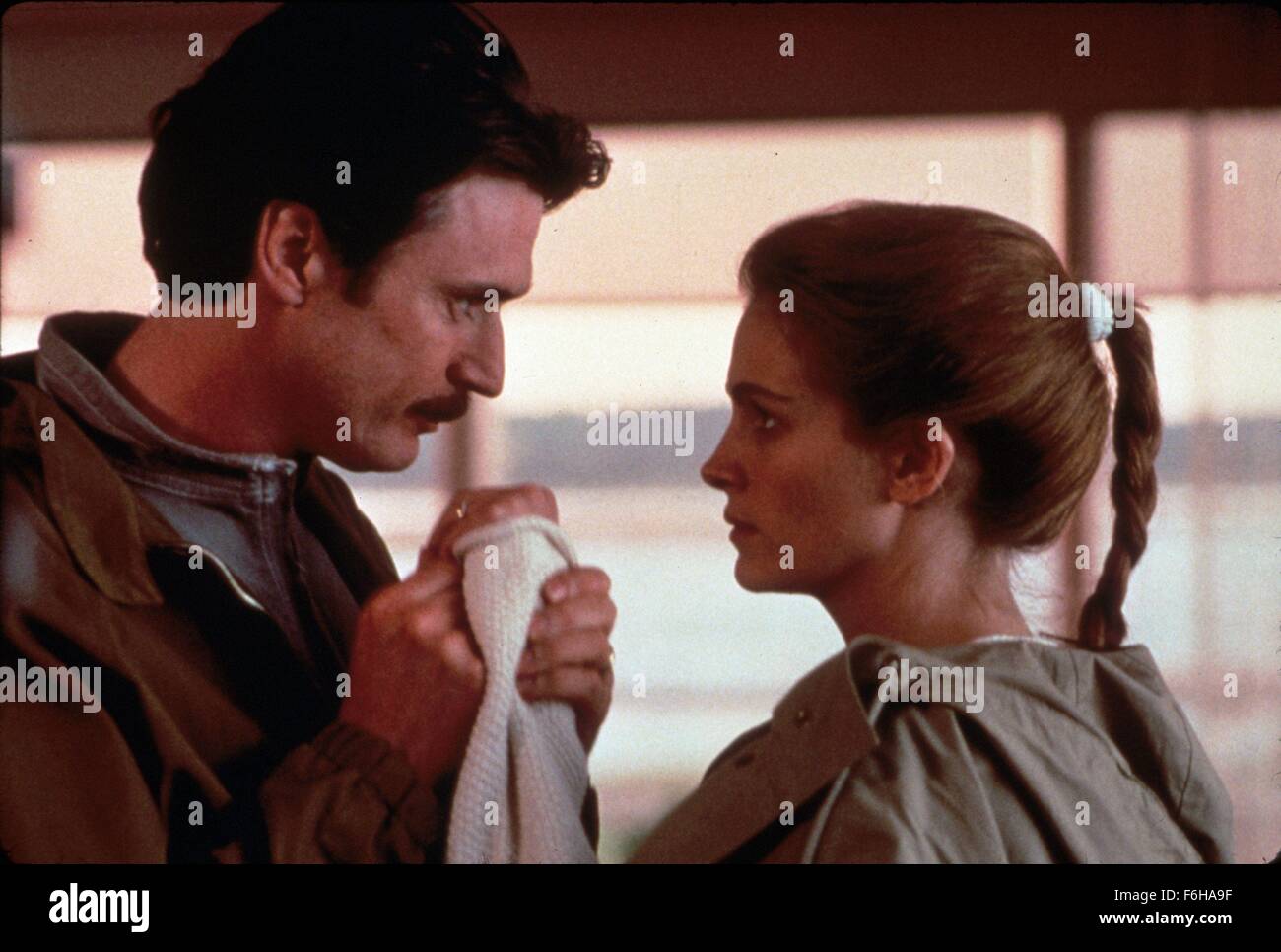 1991-film-title-sleeping-with-the-enemy-director-joseph-ruben