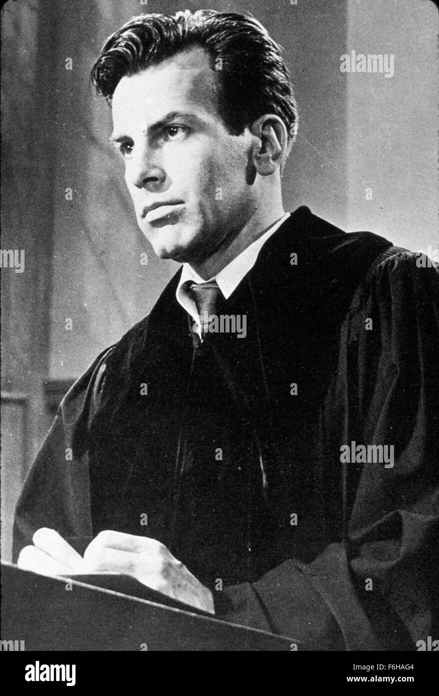 1961, Film Title: JUDGEMENT AT NUREMBERG, Director: STANLEY KRAMER, Pictured: 1961, AWARDS - ACADEMY, BEST ACTOR, JUDGE, MAXIMILIAN SCHELL, OSCAR RETRO, OSCAR (MOVIE). (Credit Image: SNAP) Stock Photo
