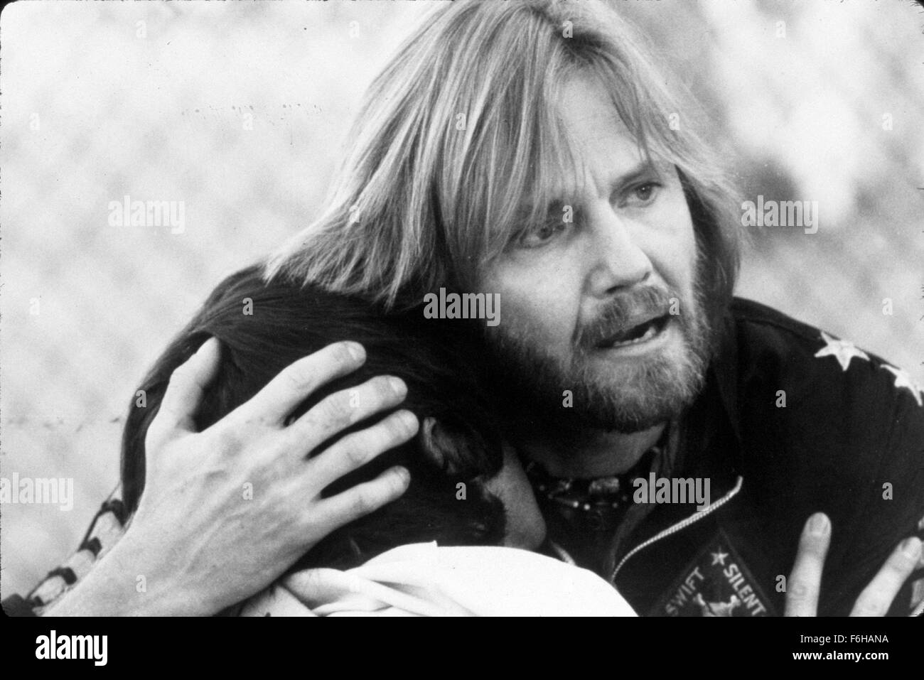 1978, Film Title: COMING HOME, Pictured: 1978, AWARDS - ACADEMY, BEST ACTOR, JON VOIGHT, BEARD, EMBRACE, UPSET, CONSOLING, OSCAR RETRO. (Credit Image: SNAP) (Credit Image: c SNAP/Entertainment Pictures) Stock Photo