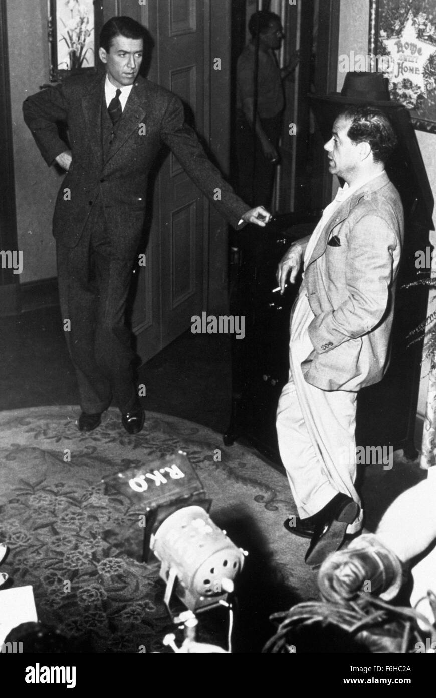 1946, Film Title IT'S A WONDERFUL LIFE, Director FRANK CAPRA, Studio