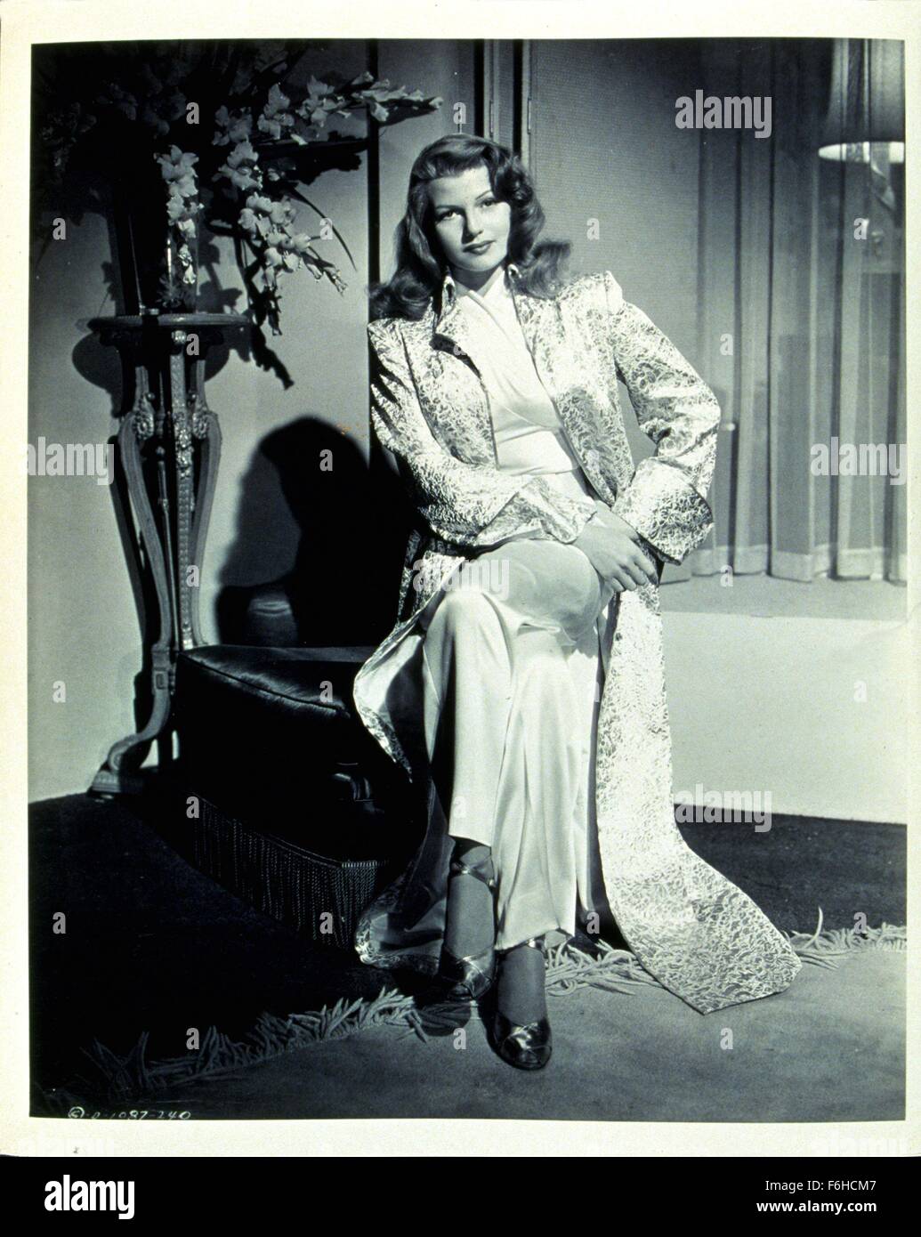 1946, Film Title: GILDA, Director: CHARLES VIDOR, Studio: COLUMBIA, Pictured: RITA HAYWORTH. (Credit Image: SNAP) Stock Photo