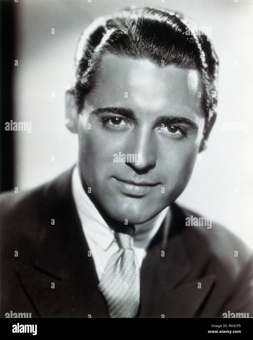 1932, Film Title: THIS IS THE NIGHT, Director: TUTTLE FRANK 