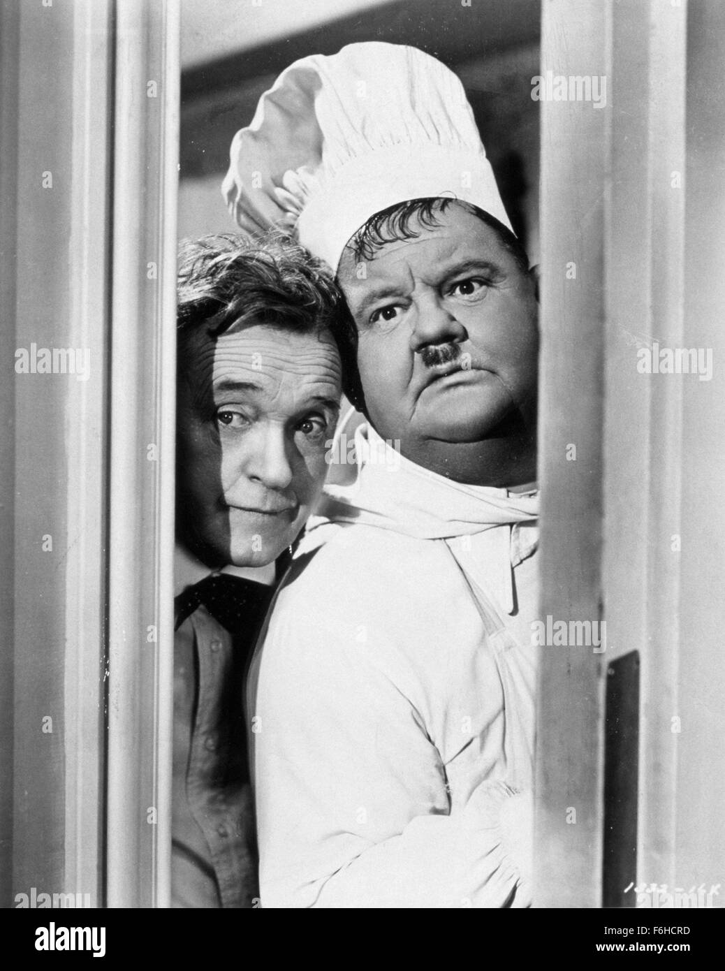 1944, Film Title: NOTHING BUT TROUBLE, Director: SAM TAYLOR, Studio: MGM, Pictured: OLIVER HARDY, LAUREL & HARDY, STAN LAUREL. (Credit Image: SNAP) Stock Photo