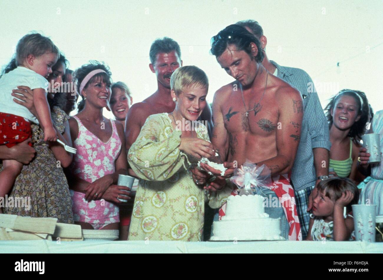 1991, Film Title: INDIAN RUNNER, Director: SEAN PENN, Studio: COLUMBIA, Pictured: PATRICIA ARQUETTE, EATING, GROUP, VIGGO MORTENSEN, SEAN PENN, WEDDING, WEDDING CAKE. (Credit Image: SNAP) Stock Photo