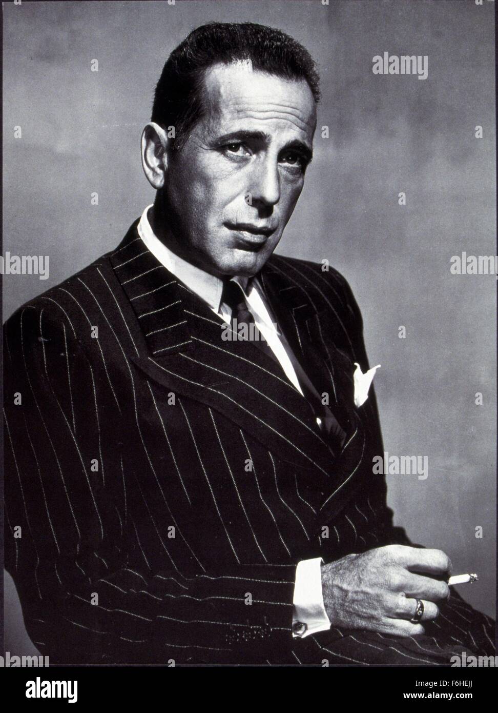 Humphrey bogart smoking cigarette hires stock photography and images