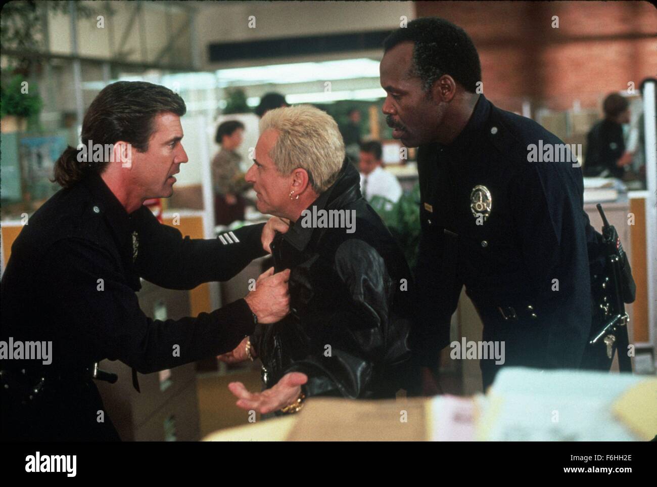 1992, Film Title: LETHAL WEAPON 3, Director: RICHARD DONNER, Studio: WARNER, Pictured: RICHARD DONNER, MEL GIBSON, DANNY GLOVER. (Credit Image: SNAP) Stock Photo