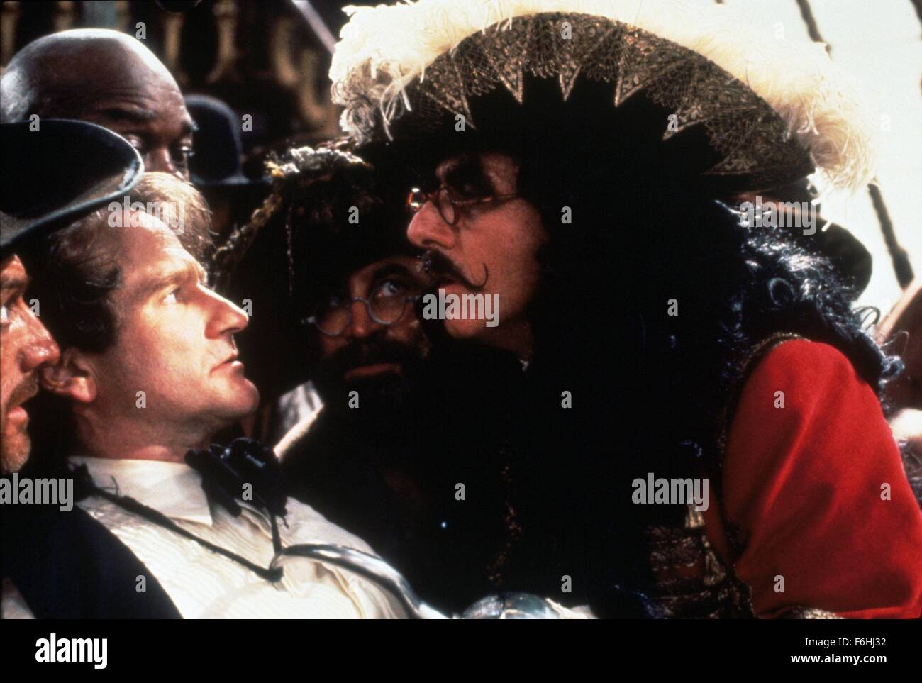 Original film title: HOOK. English title: HOOK. Year: 1991. Director:  STEVEN SPIELBERG. Stars: DUSTIN HOFFMAN. Credit: COLUMBIA TRI STAR / Album  Stock Photo - Alamy
