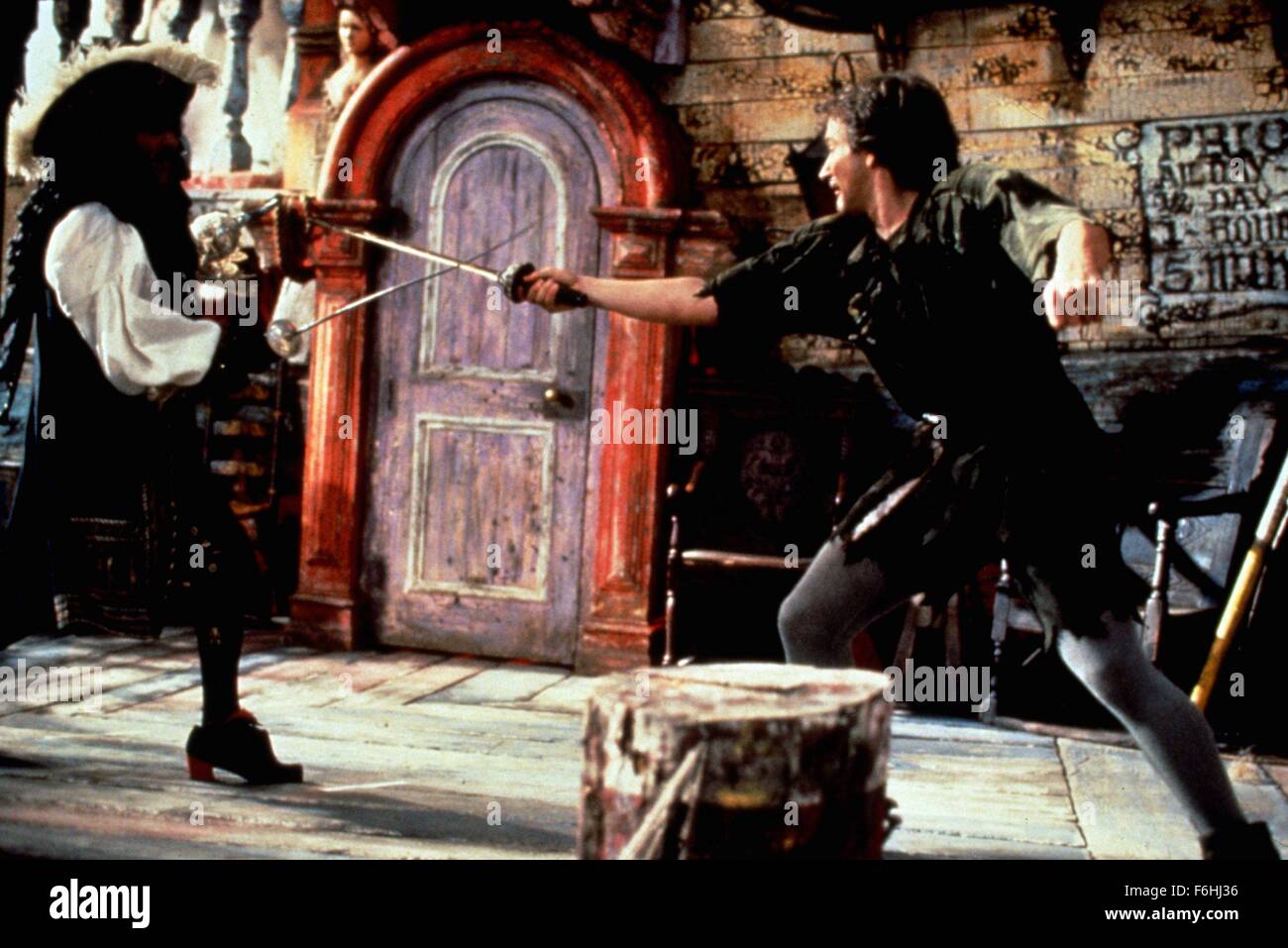 Hook 1991 dustin hoffman hi-res stock photography and images - Alamy