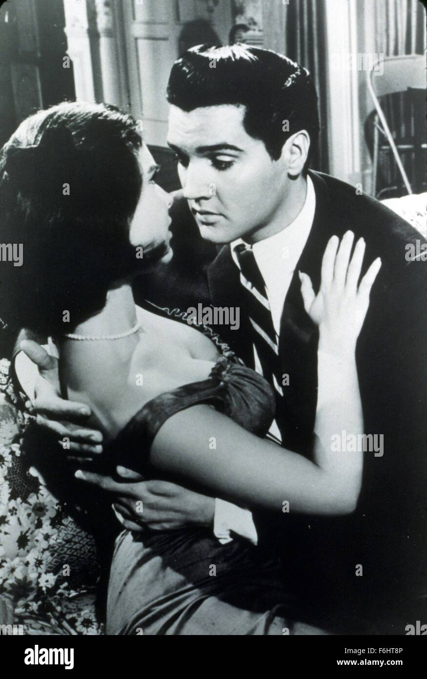 1963, Film Title: IT HAPPENED AT THE WORLD'S FAIR, Director: NORMAN TAUROG, Studio: MGM, Pictured: YVONNE CRAIG, ELVIS PRESLEY. (Credit Image: SNAP) Stock Photo