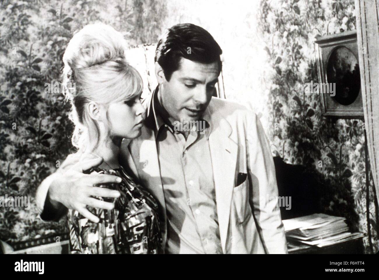 невидимый поединок бардо и денев. ален делон и катрин денев. шок фильм 1982. дневная красавица / belle de jour (1967). серж генсбур и катрин денев.