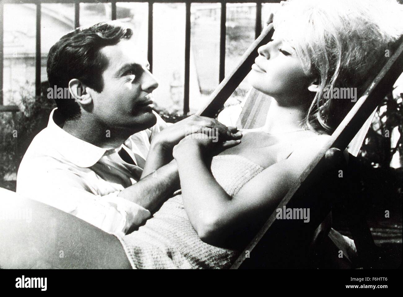 On the set, Louis Malle (director) and Brigitte Bardot / A Very Private  Affair / 1961 directed by Louis Malle Stock Photo - Alamy