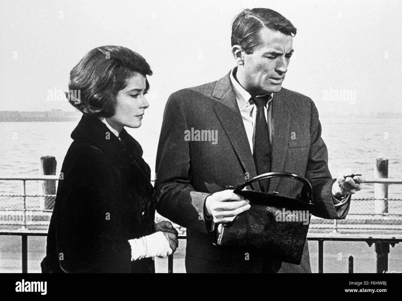 1966, Film Title: MIRAGE, Director: EDWARD DMYTRYK, Studio: UNIV, Pictured: DIANE BAKER, EDWARD DMYTRYK. (Credit Image: SNAP) Stock Photo
