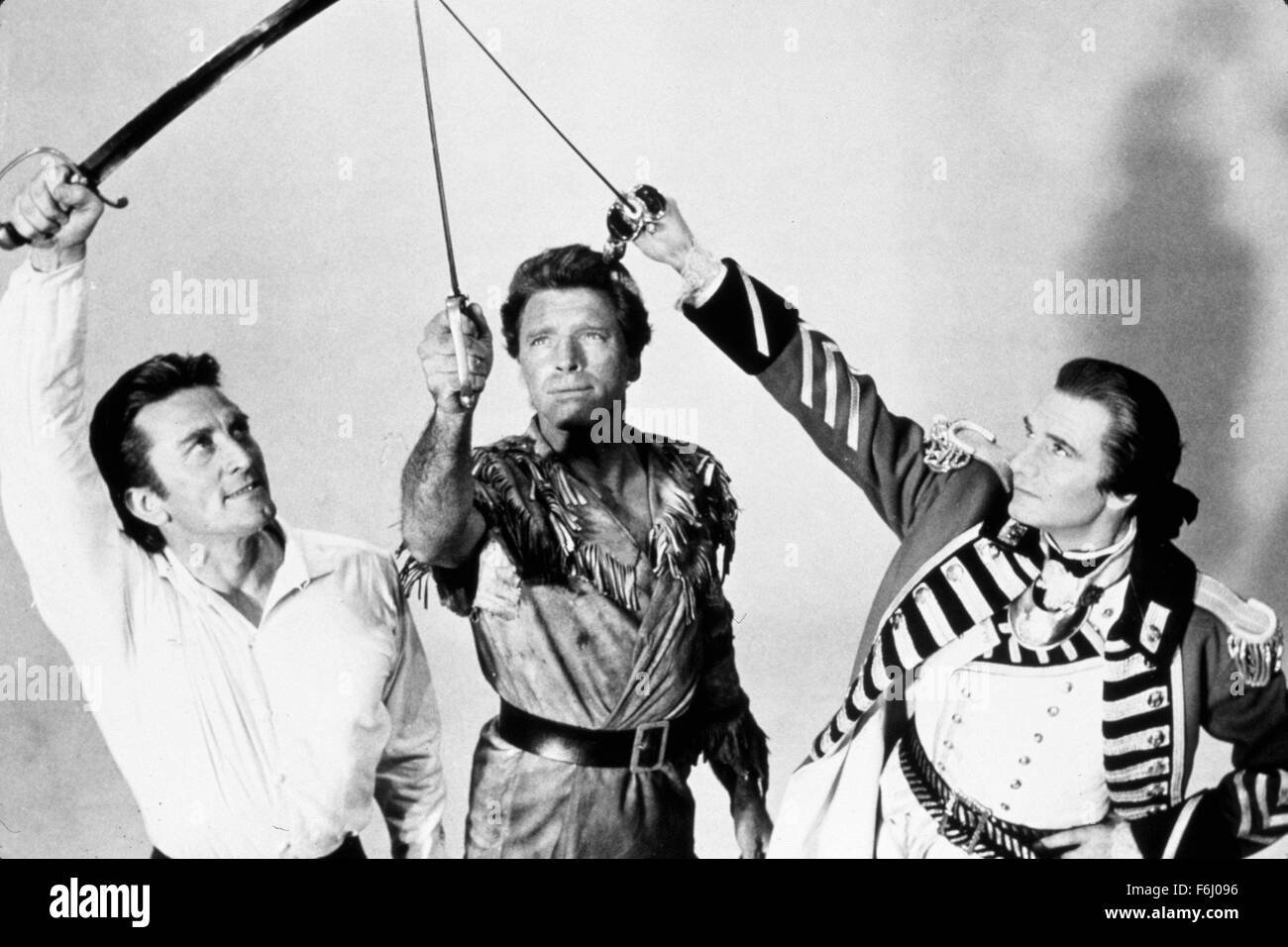 1959, Film Title: DEVIL'S DISCIPLE, Director: GUY HAMILTON, Studio: UA, Pictured: KIRK DOUGLAS, GUY HAMILTON, BURT LANCASTER, LAURENCE OLIVIER. (Credit Image: SNAP) Stock Photo