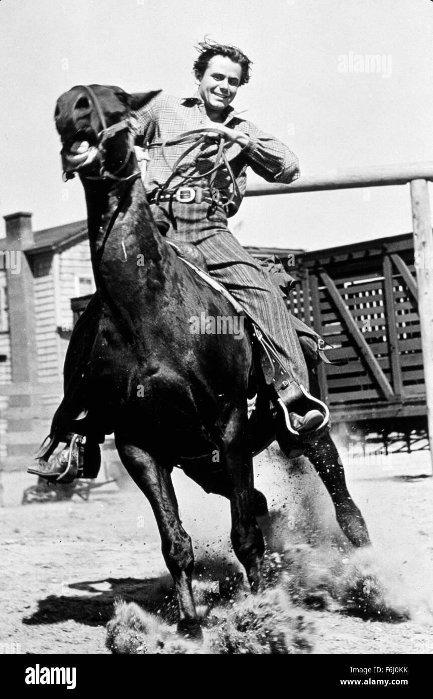 1943, Film Title: DESPERADOES, Director: CHARLES VIDOR, Studio: COLUMBIA, Pictured: GLENN FORD, HORSE, RIDING. (Credit Image: SNAP) Stock Photo