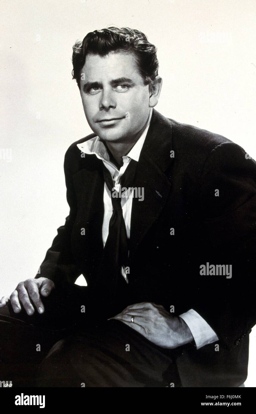 1949, Film Title: UNDERCOVER MAN, Director: JOSEPH H LEWIS, Studio: COLUMBIA, Pictured: GLENN FORD. (Credit Image: SNAP) Stock Photo