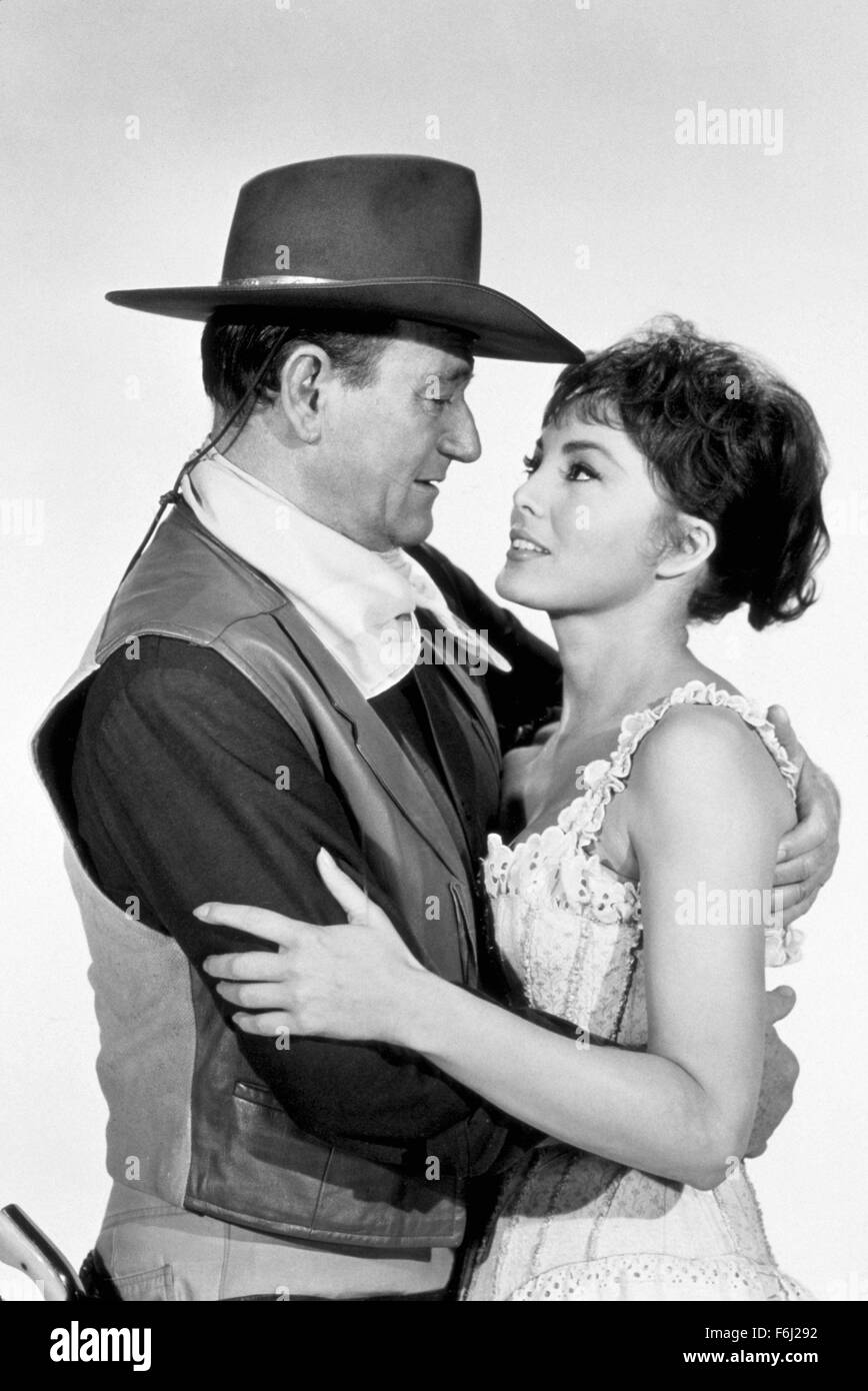 1967, Film Title: EL DORADO, Director: HOWARD HAWKS, Studio: PARAMOUNT, Pictured: HOWARD HAWKS, CHARLENE HOLT, ROMANCE. (Credit Image: SNAP) Stock Photo
