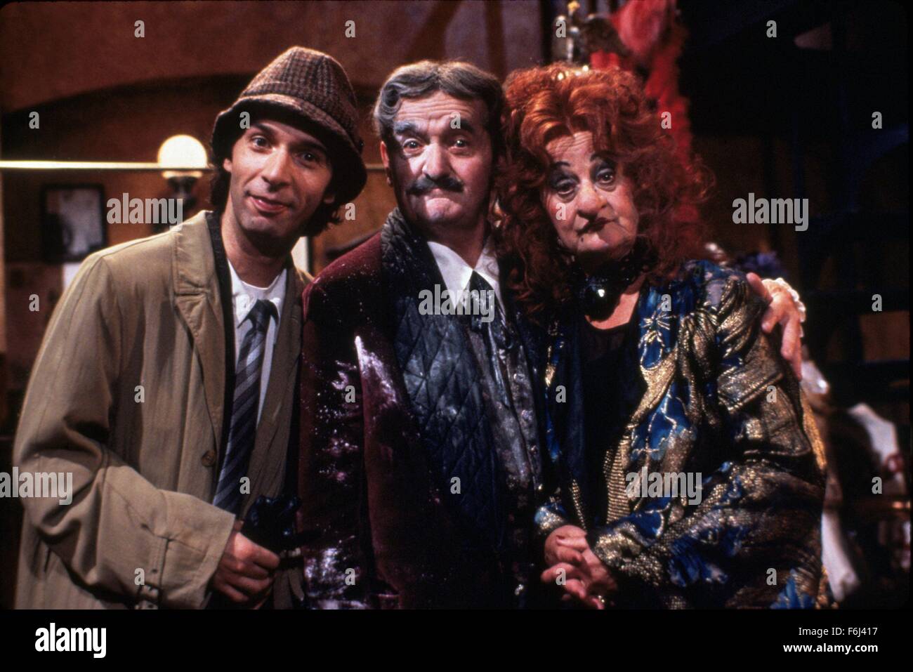 1993, Film Title: SON OF THE PINK PANTHER, Director: BLAKE EDWARDS, Studio: MGM/UA, Pictured: ROBERTO BENIGNI, BLAKE EDWARDS, PINK PANTHER FILMS, LIZ SMITH. (Credit Image: SNAP) Stock Photo