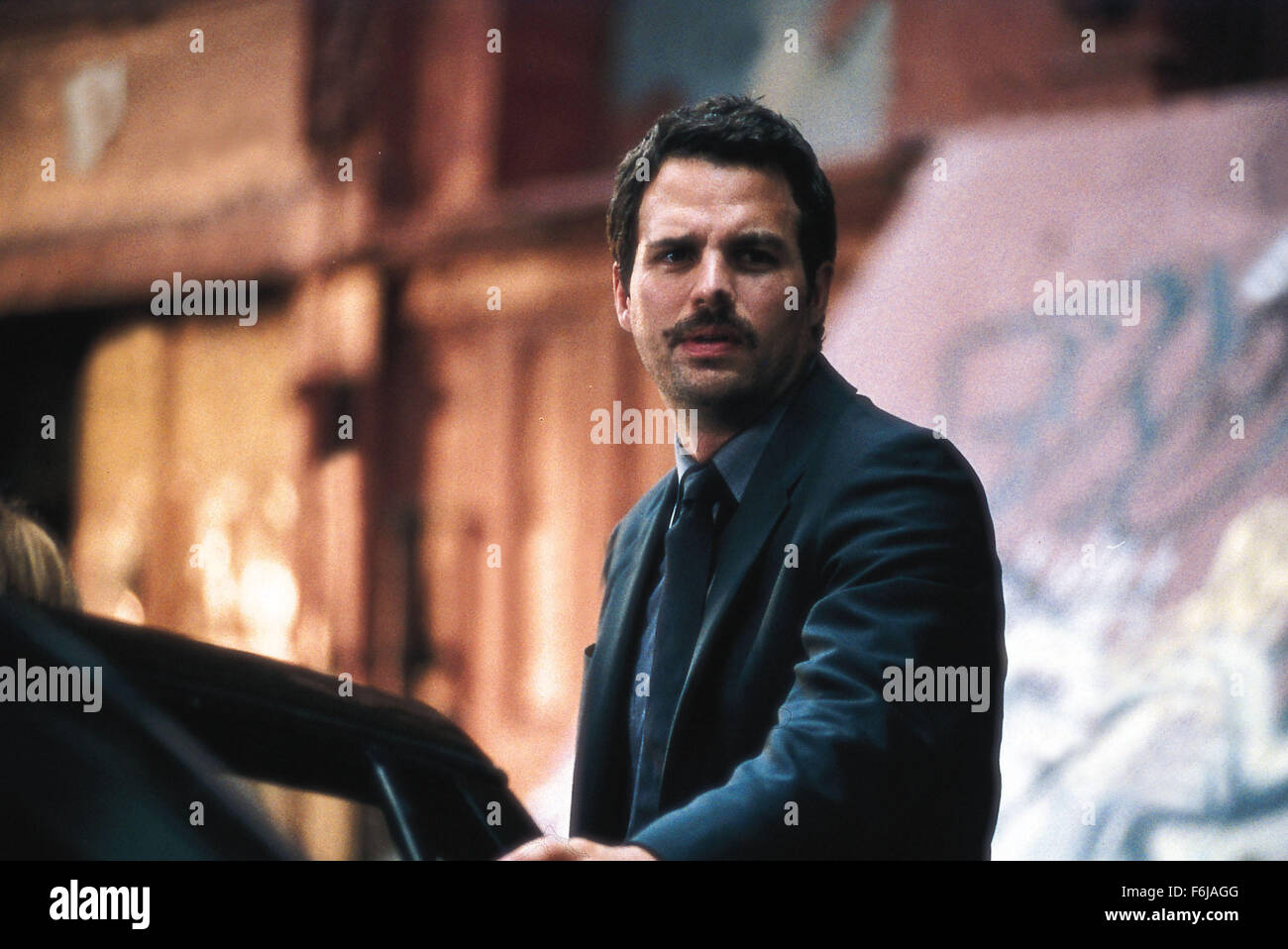 Jul 02, 2003; Hollywood, CA, USA; MARK RUFFALO stars as Detective Giovanni Malloy in the thrilling crime mystery 'In the Cut' directed by Jane Campion. Stock Photo