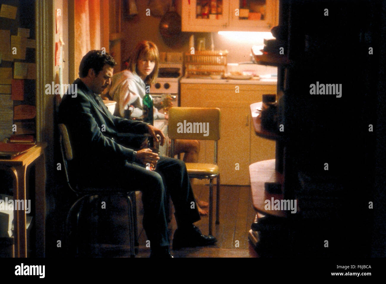 Jul 17, 2003; Hollywood, CA, USA; MARK RUFFALO and MEG RYAN star as Detective Giovanni Malloy and Frannie Averey in the thrilling crime mystery 'In the Cut' directed by Jane Campion. Stock Photo