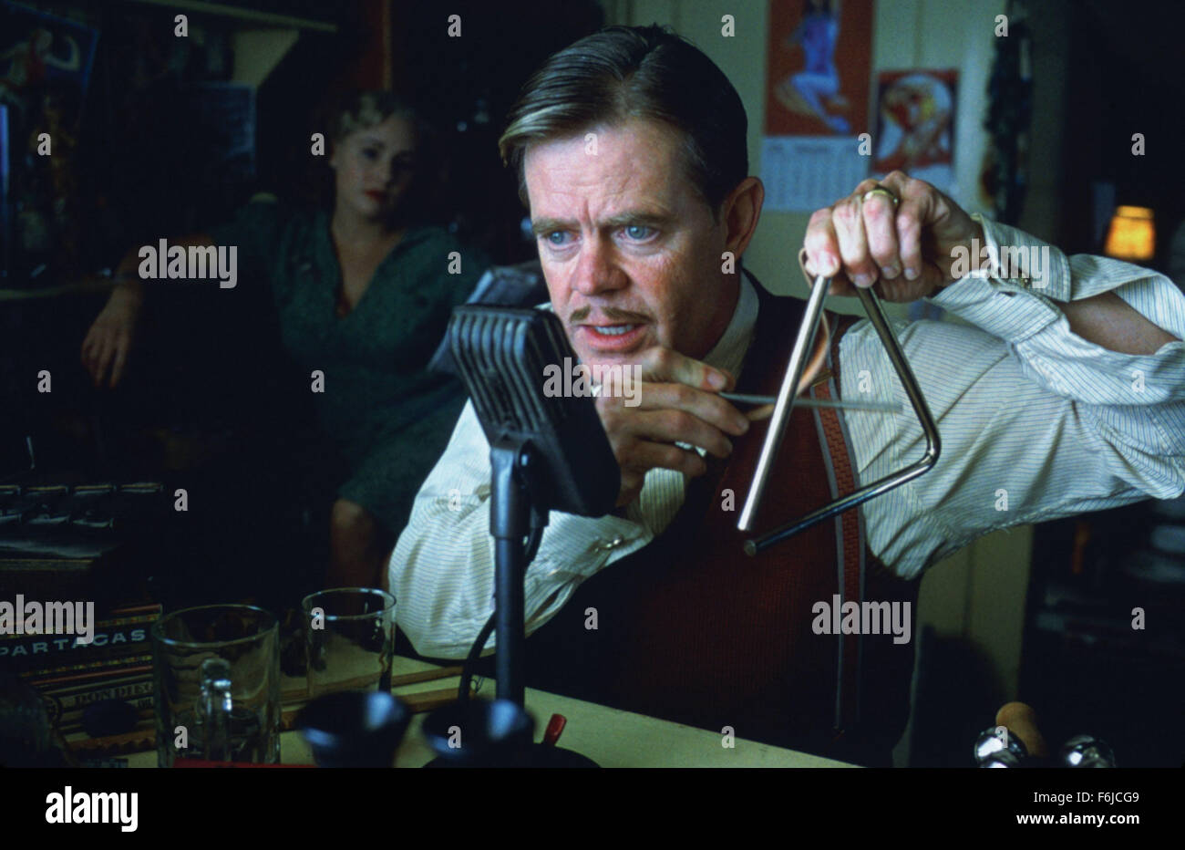 Jul 22, 2003; Hollywood, CA, USA; Actor WILLIAM H. MACY as racetrack reporter Tick Tock McLaughlin in 'Seabiscuit.' Stock Photo