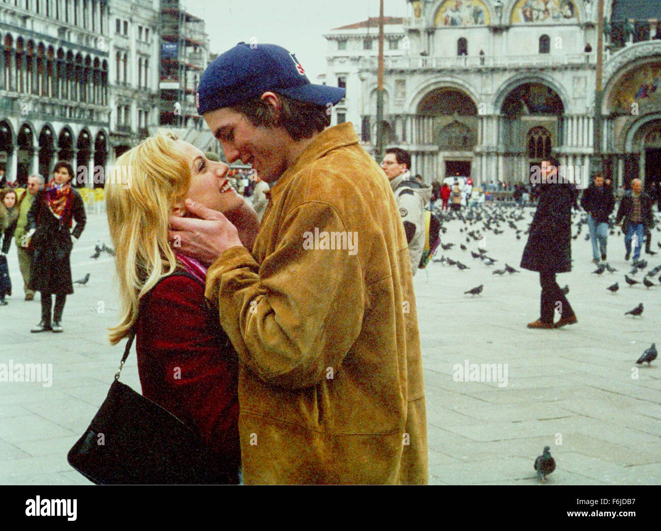 Just married 2003 ashton kutcher hi-res stock photography and images