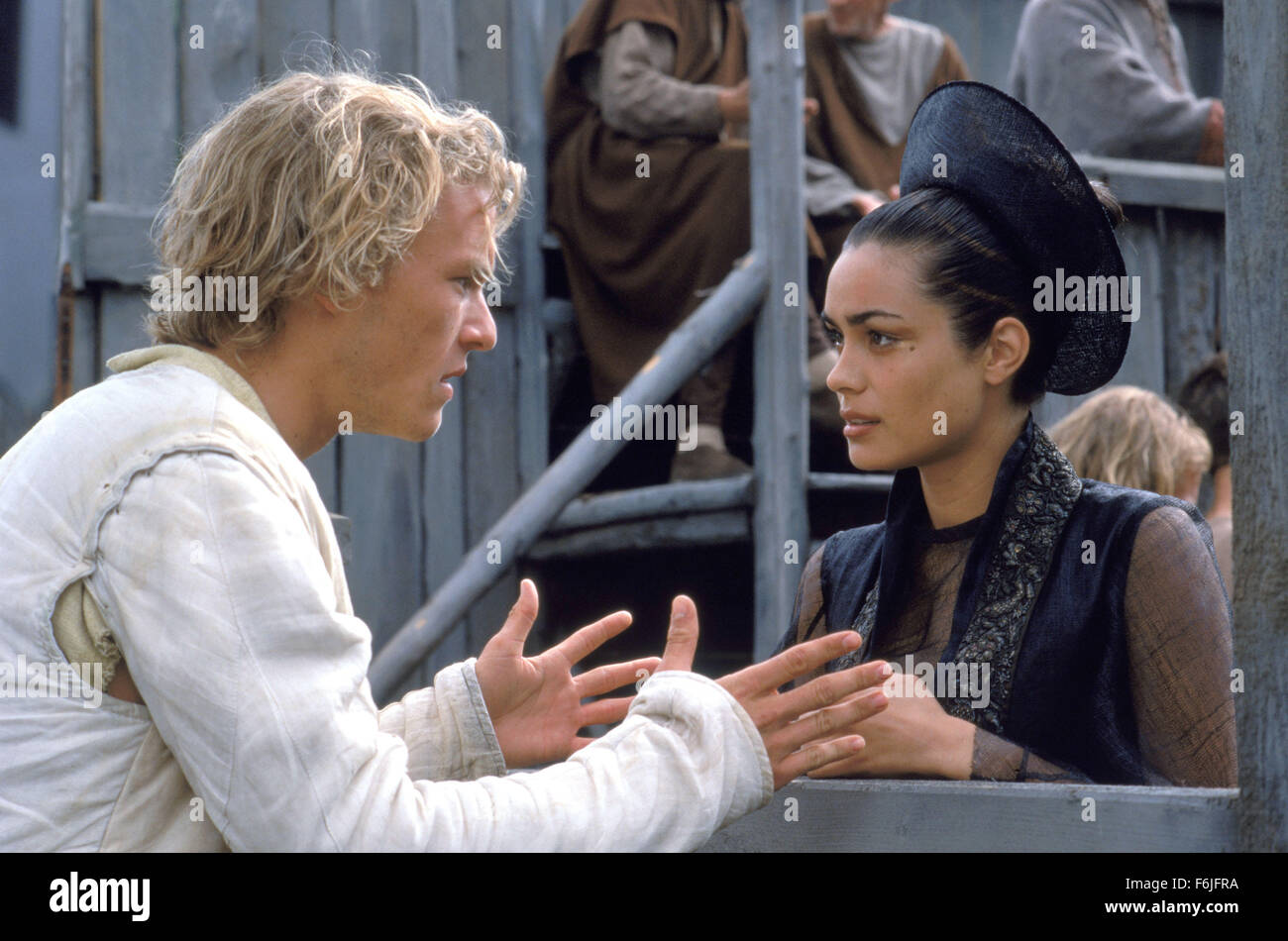 RELEASED Oct 11, 2001 - A KNIGHT'S TALE - From peasant to knight - one man can change his stars. Directed by Brian Helgeland. Shot in Prague, Czech Republic.   Actor HEATH LEDGER as Sir William Thatcher / Sir Ulrich von Lichtenstein of Gelderland in 'A Knight's Tale'. And SHANNYN SOSSAMON as Lady Jocelyn. Stock Photo