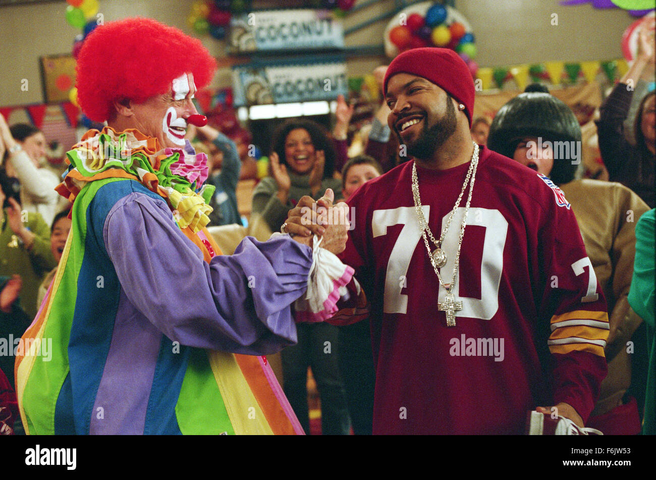 RELEASE DATE: January 21 , 2005   MOVIE TITLE: Are We There Yet   STUDIO: Revolution Studios   DIRECTOR: Brian Levant   PLOT: The fledgling romance between Nick, a playboy bachelor, and Suzanne, a divorced mother of two, is threatened by a particularly harrowing New Year's Eve. PICTURED: ICE CUBE as Nick Persons and JERRY HARDIN as clown.   (Credit Image: c Revolution Studios/Entertainment Pictures) Stock Photo