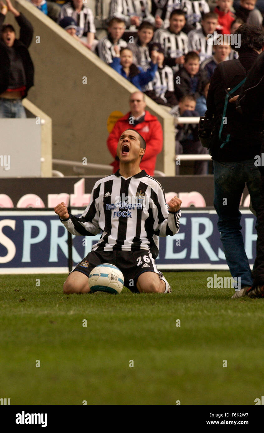 Santiago munez goal hi res stock photography and images Alamy