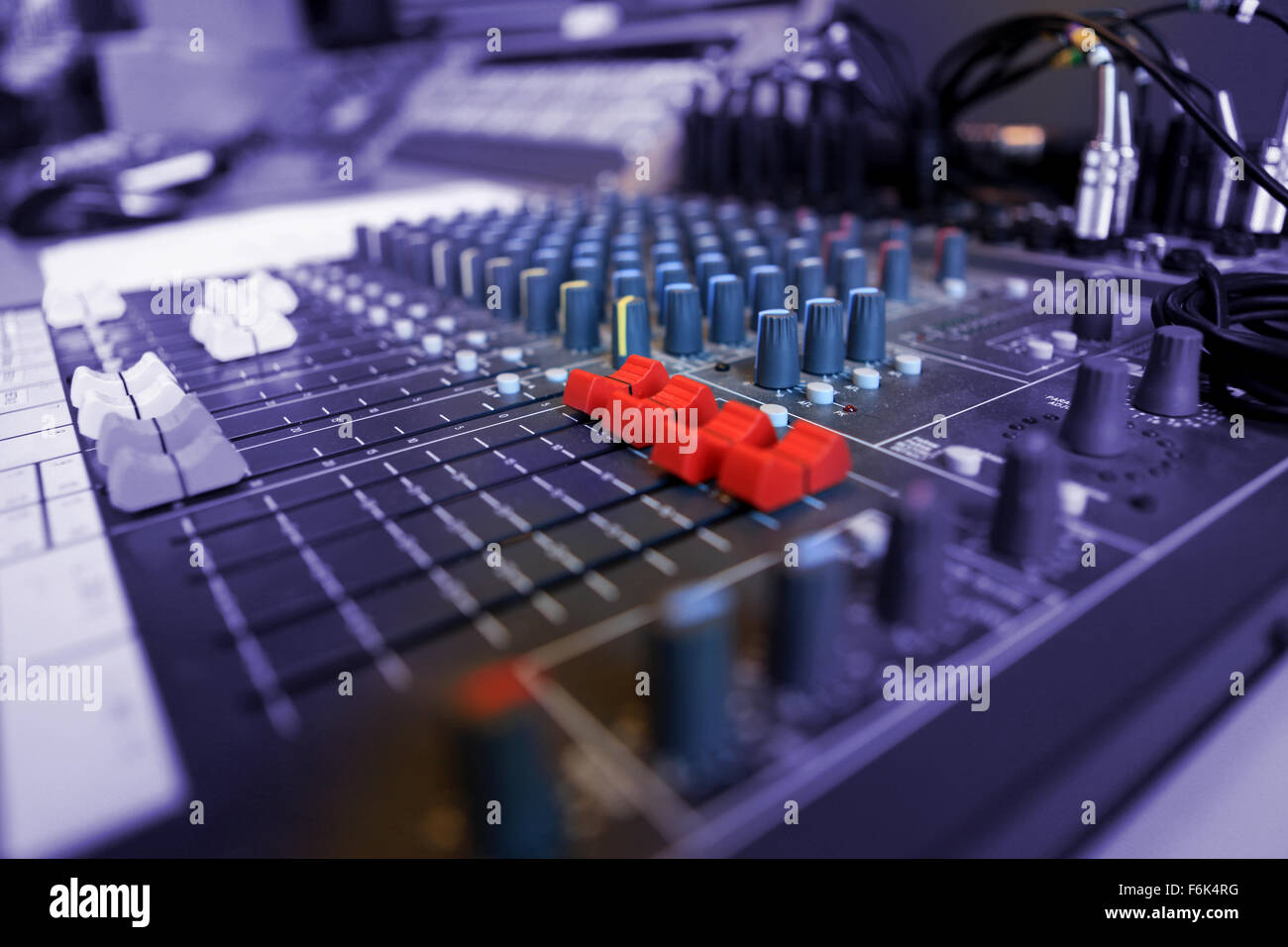 Radio station studios hires stock photography and images Alamy