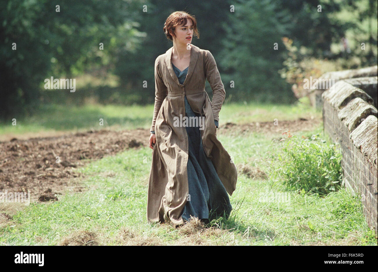 Elizabeth bennet knightley hi-res stock photography and images - Alamy