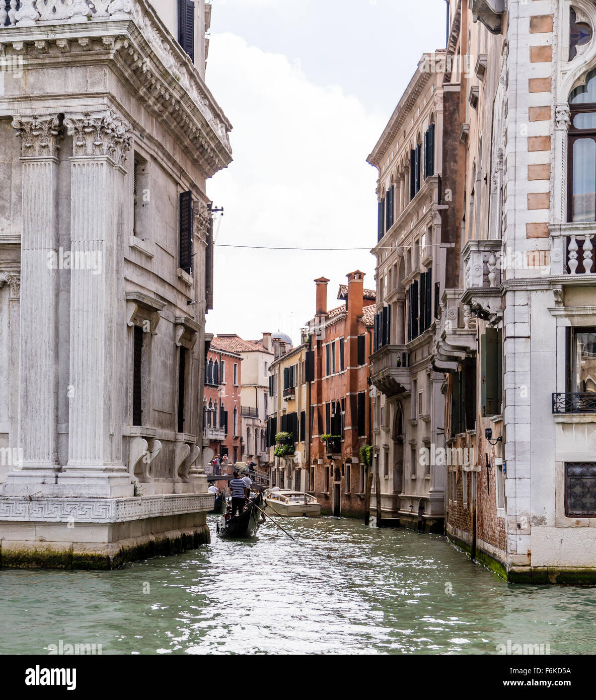 Gondola in narrow canal hi-res stock photography and images - Alamy