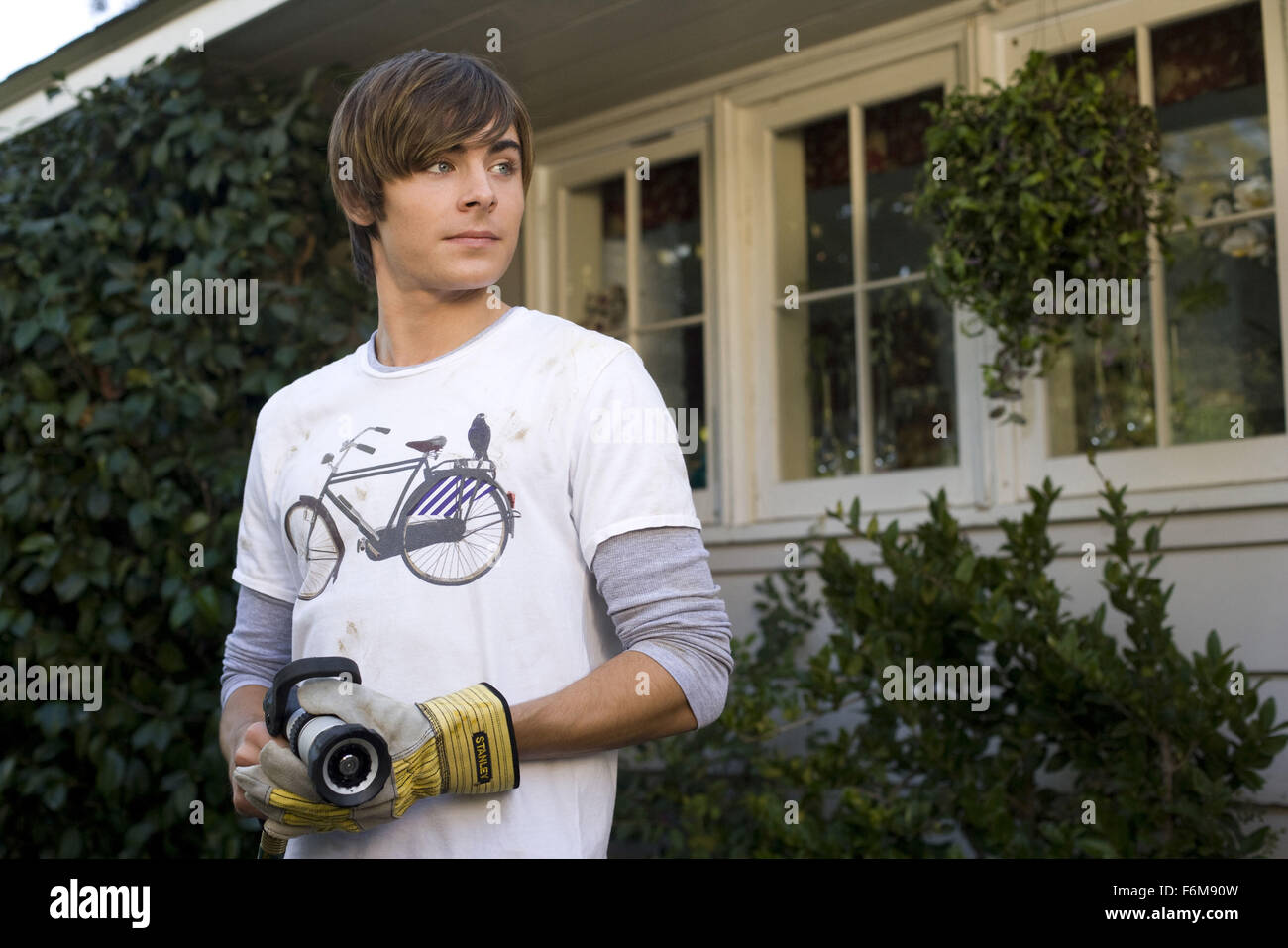 17 again movie hi-res stock photography and images - Alamy