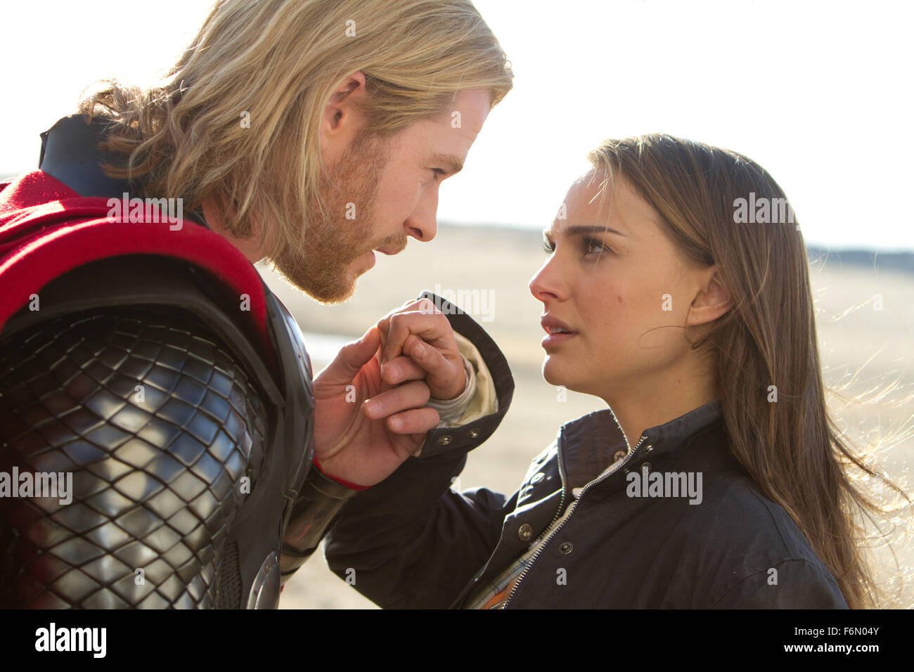 Jane foster thor hi-res stock photography and images - Alamy