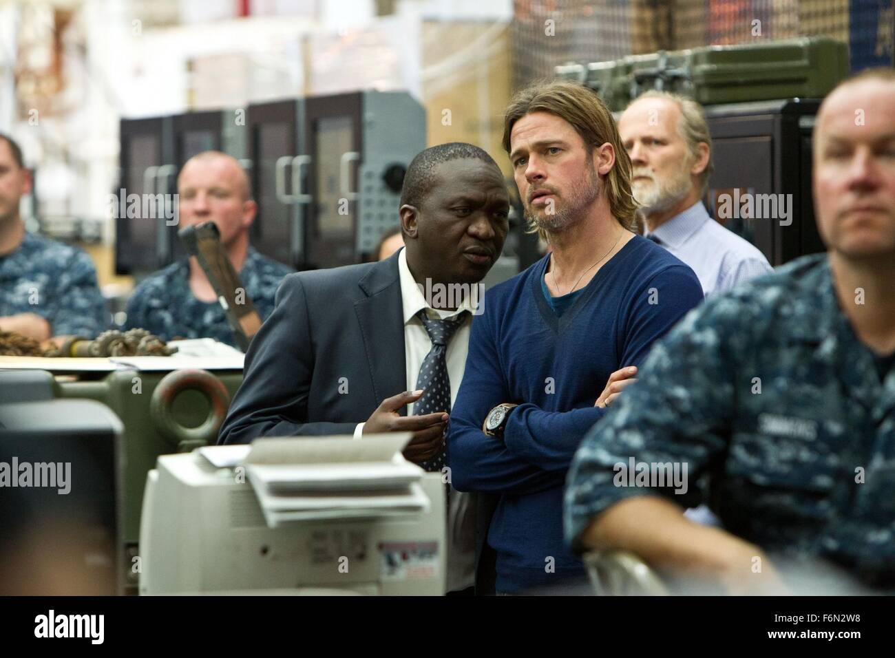 RELEASE DATE: June 21, 2013 TITLE: World War Z STUDIO: Paramount Pictures DIRECTOR: Marc Forster. PLOT: A U.N. employee is racing against time and fate, as he travels the world trying to stop the outbreak of a deadly Zombie pandemic PICTURED: BRAD PITT as Gerry Lane (Credit: c Plan B Entertainment/Entertainment Pictures) Stock Photo
