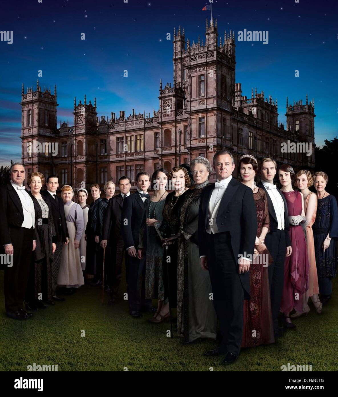 Mar 26, 2015 - London, England, United Kingdom - The next season of ITV's period drama Downton Abbey will be its last, its makers have announced. Created by Julian Fellowes, the show follows an aristocratic family's fortunes from 1912 to the mid-1920s. H. Bonneville and E. McGovern have played the Earl and Countess of Grantham since the show began in 2010. The drama has won a string of awards since its inception, including two Baftas, three Golden Globes and 11 Primetime Emmys. (Credit Image: c Carnival Film and Television/Entertainment Pictures) Stock Photo