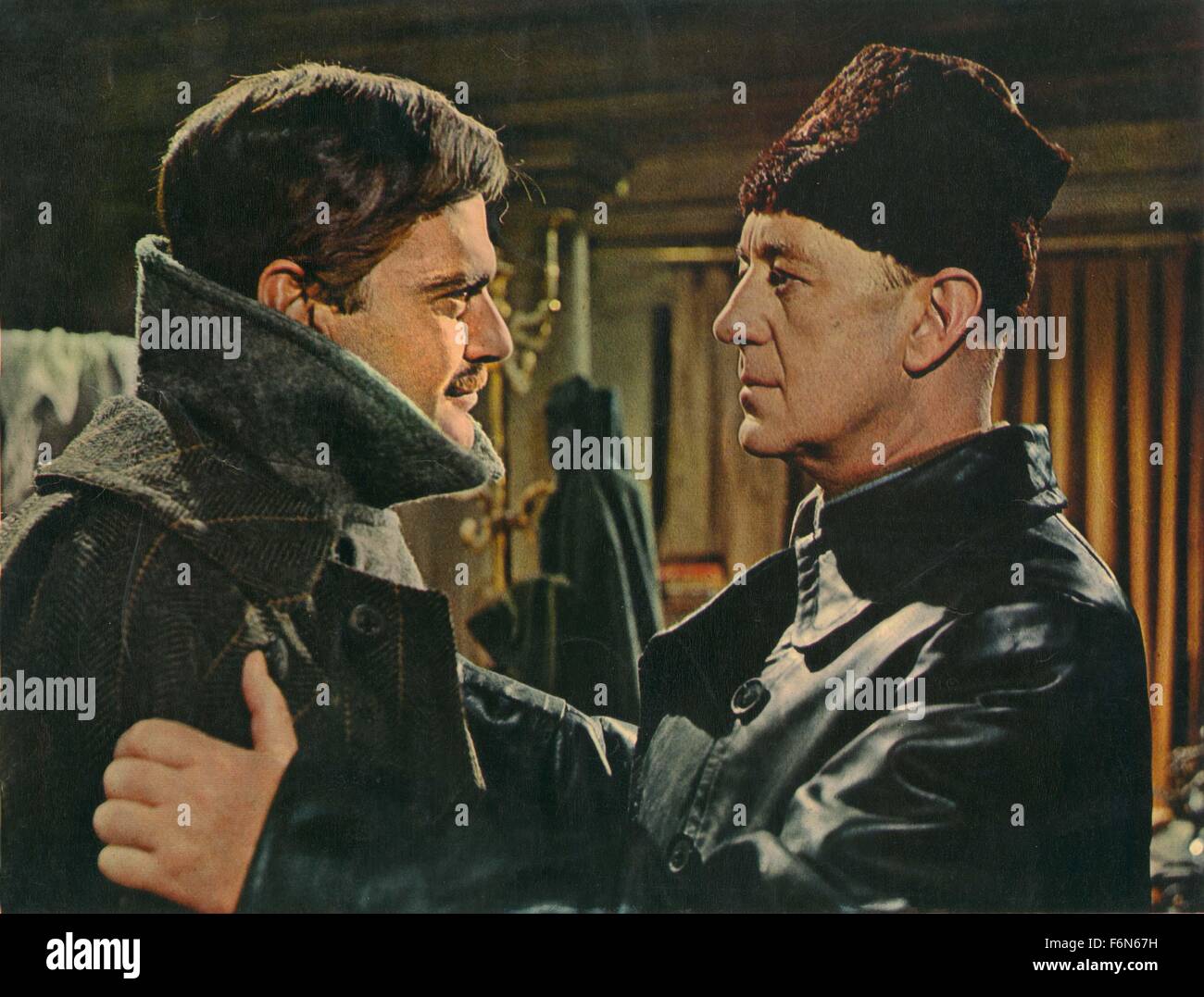 May 26, 2015 - Hollywood, USA - DOCTOR ZHIVAGO (1965)..OMAR SHARIF, ALEC GUINNESS....DZH 011FOH... Stock Photo