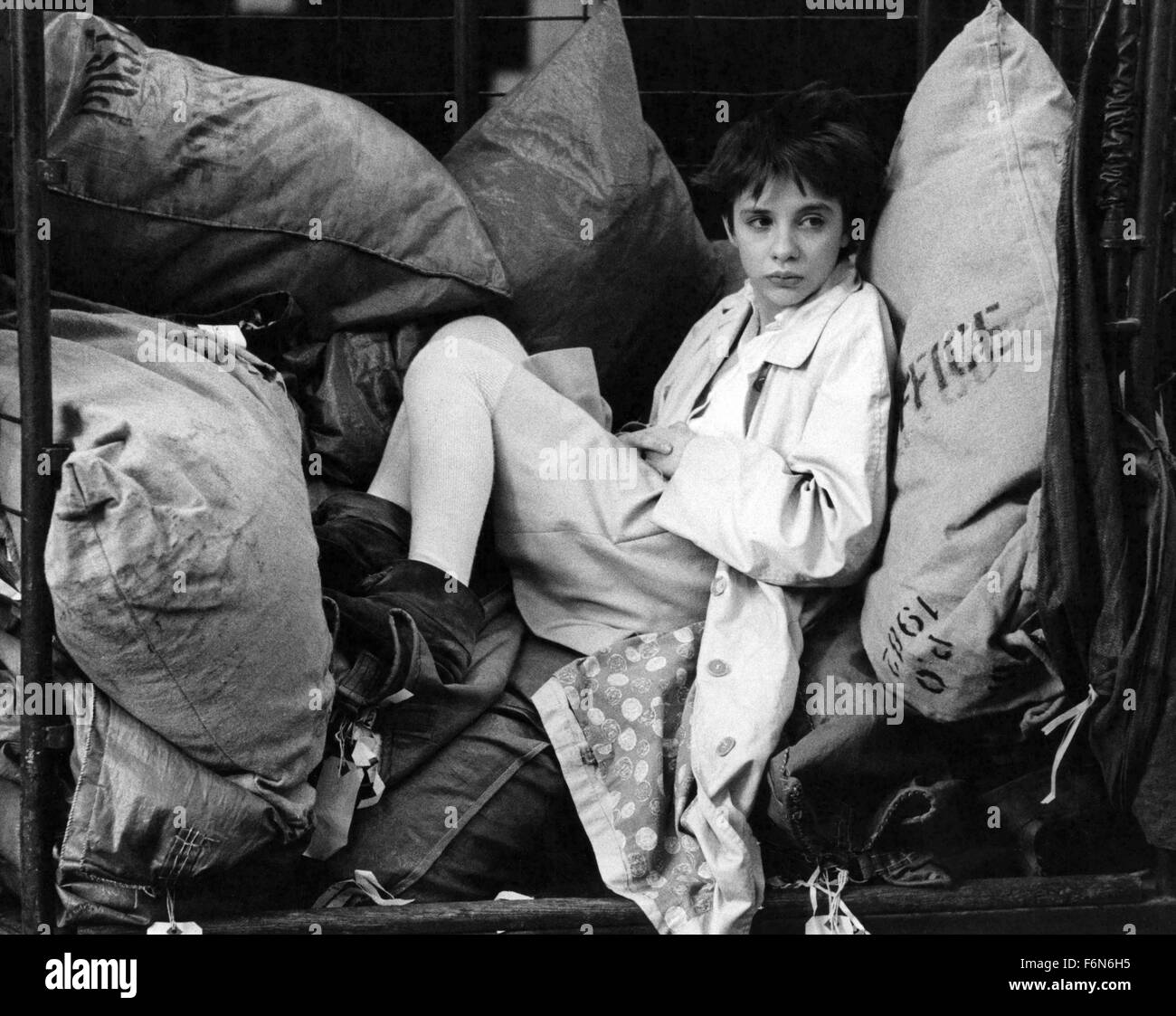 Kate Hardie Black And White Stock Photos Images Alamy