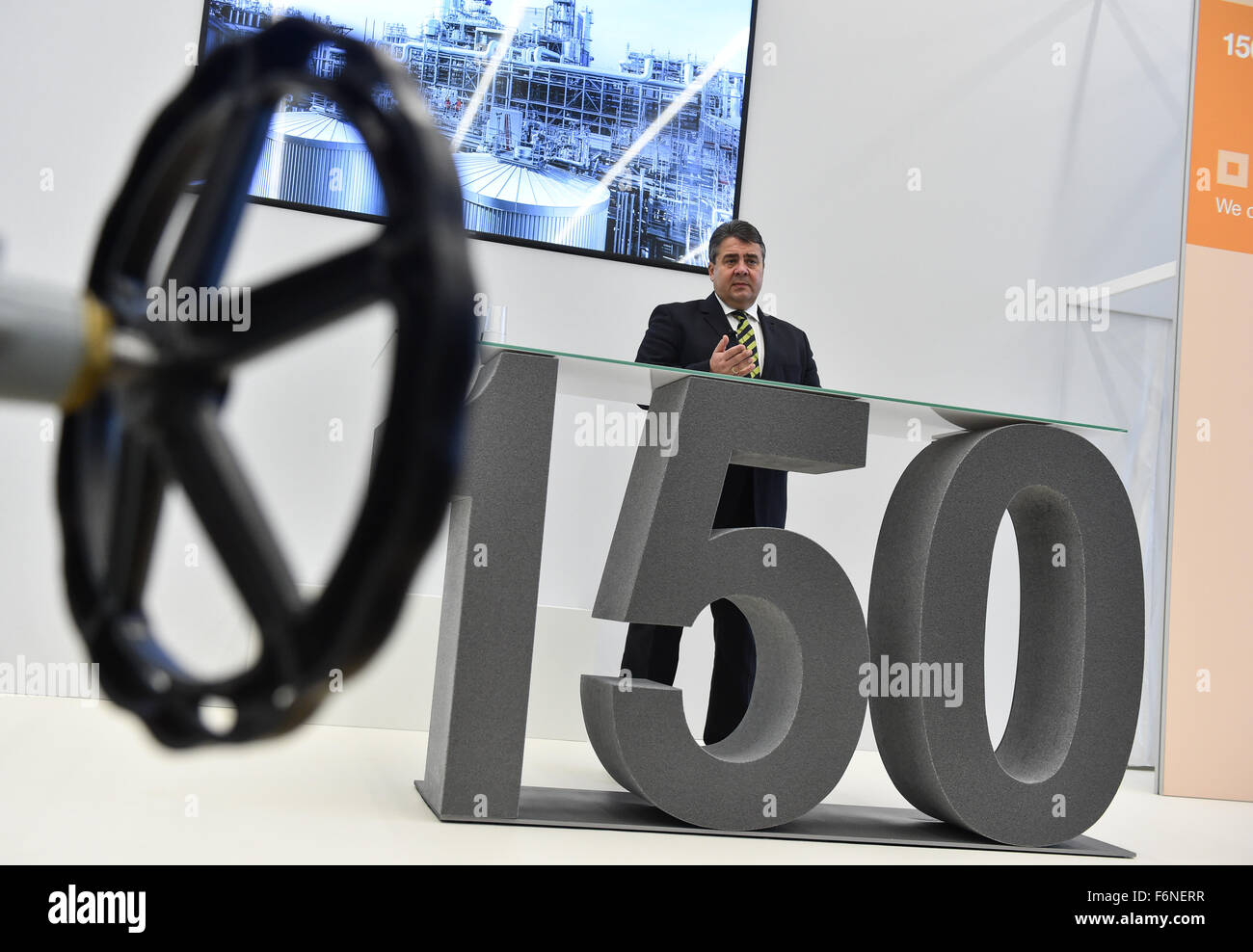 Ludwigshafen, Germany. 17th Nov, 2015. German Economy Minister Sigmar Gabriel (SPD) speaks during the inauguration of chemical company BASF's new production facility for Toluene diisocyanate (TDI) in Ludwigshafen, Germany, 17 November 2015. Photo: Uwe Anspach/dpa/Alamy Live News Stock Photo