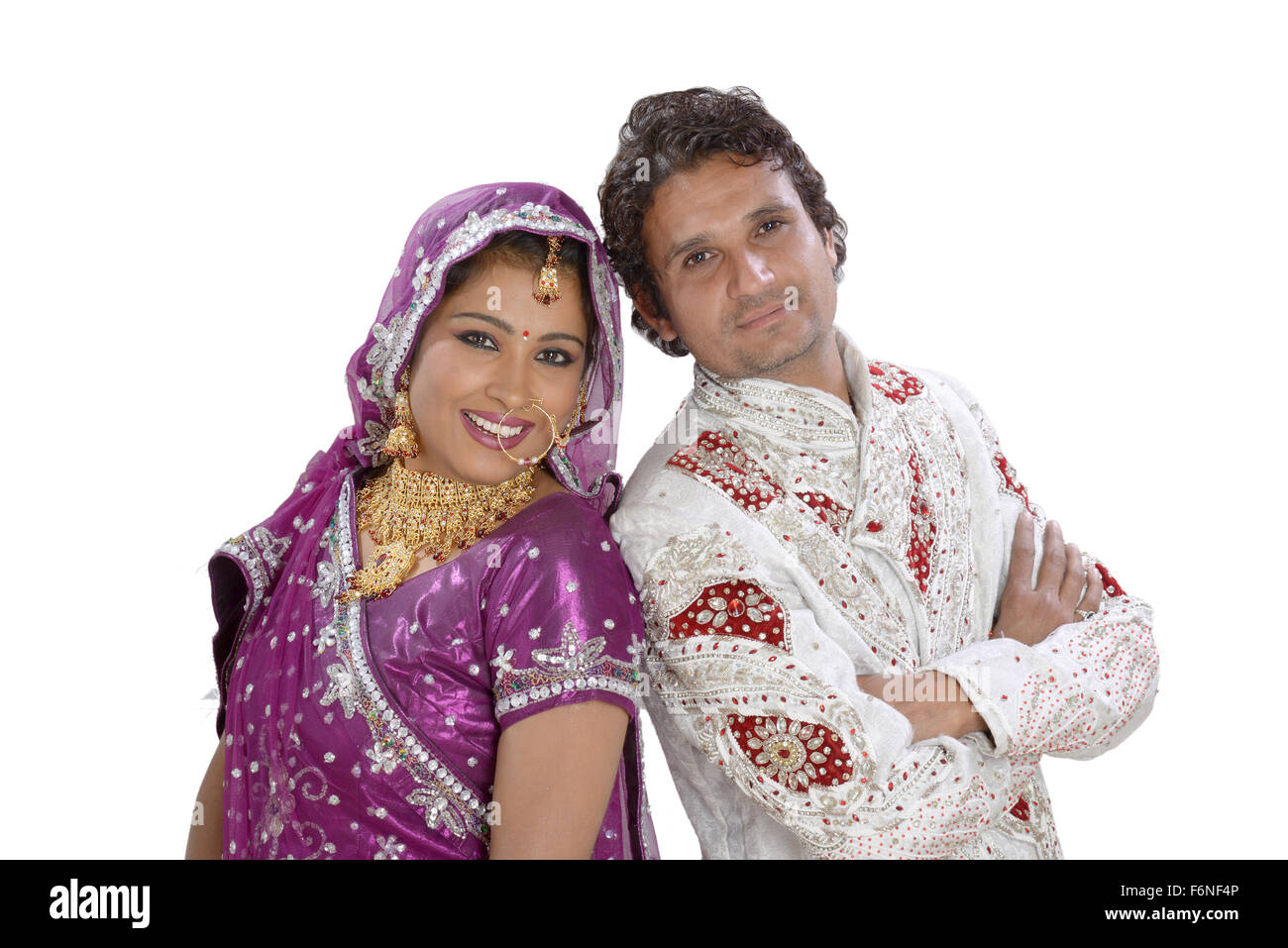 Asian bride wearing veil hi-res stock photography and images - Alamy