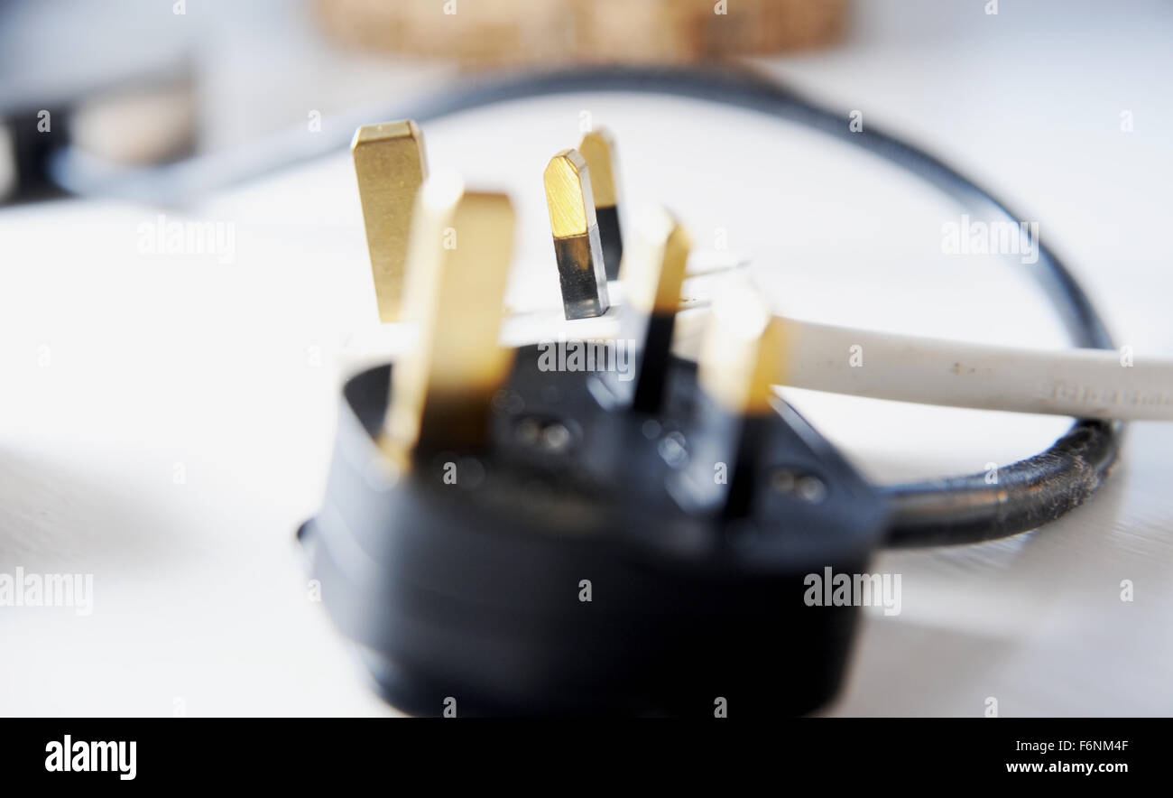 British standard 3 pin plugs and sockets for domestic household use