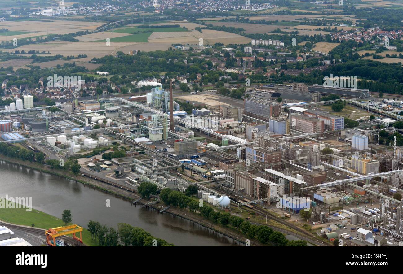 Industrial park Höchst and river Main 14.07.2014 Stock Photo Alamy