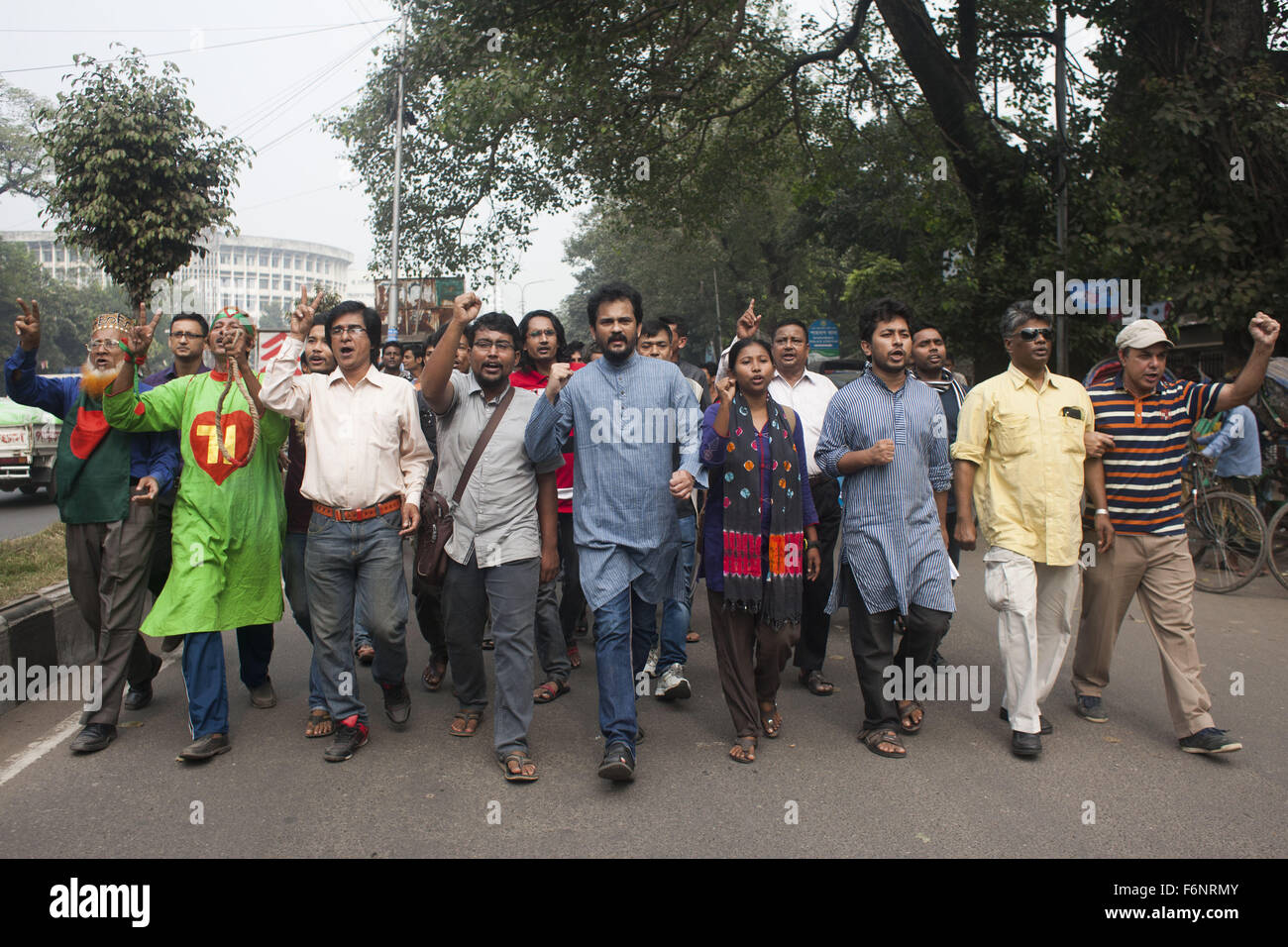 Dhaka, Bangladesh. 18th Nov, 2015. Bangladeshi Social activist bring out procession following the sentencing of war-crime convicts Ali Ahsan Mohammad Mujahid and Salauddin Quader Chowdhury. The Supreme Court has upheld the death sentences of war-crime convicts Ali Ahsan Mohammad Mujahid and Salauddin Quader Chowdhury. Salauddin Quader, infamous as Chittagong's wartime terror, was sentenced to death by a war crimes tribunal on Oct 1, 2013 for his role in the mass killing and torture of Hindus and Awami League supporters. Credit:  ZUMA Press, Inc./Alamy Live News Stock Photo