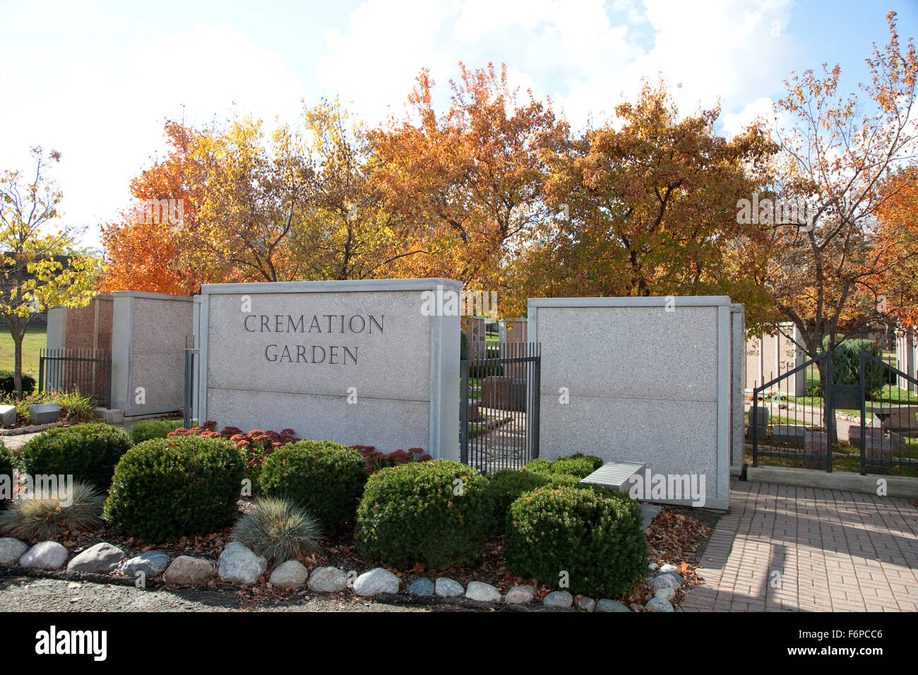 Cremation cemetery hires stock photography and images Alamy