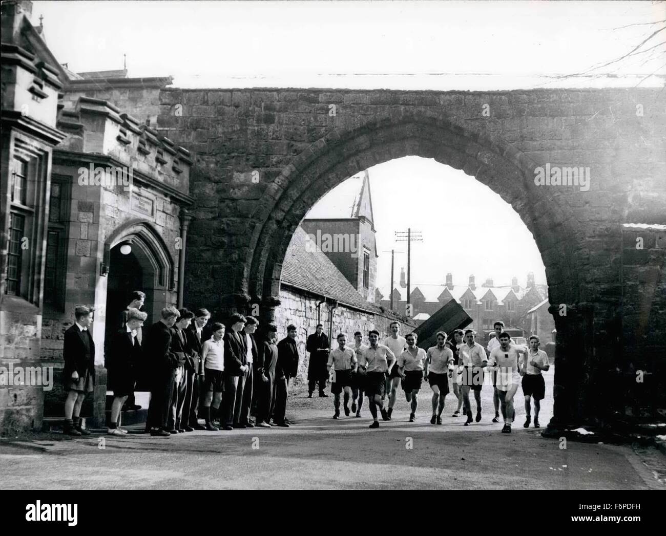 1957 Repton School A Weekly CrossCountry Run Starts The Famous Arch