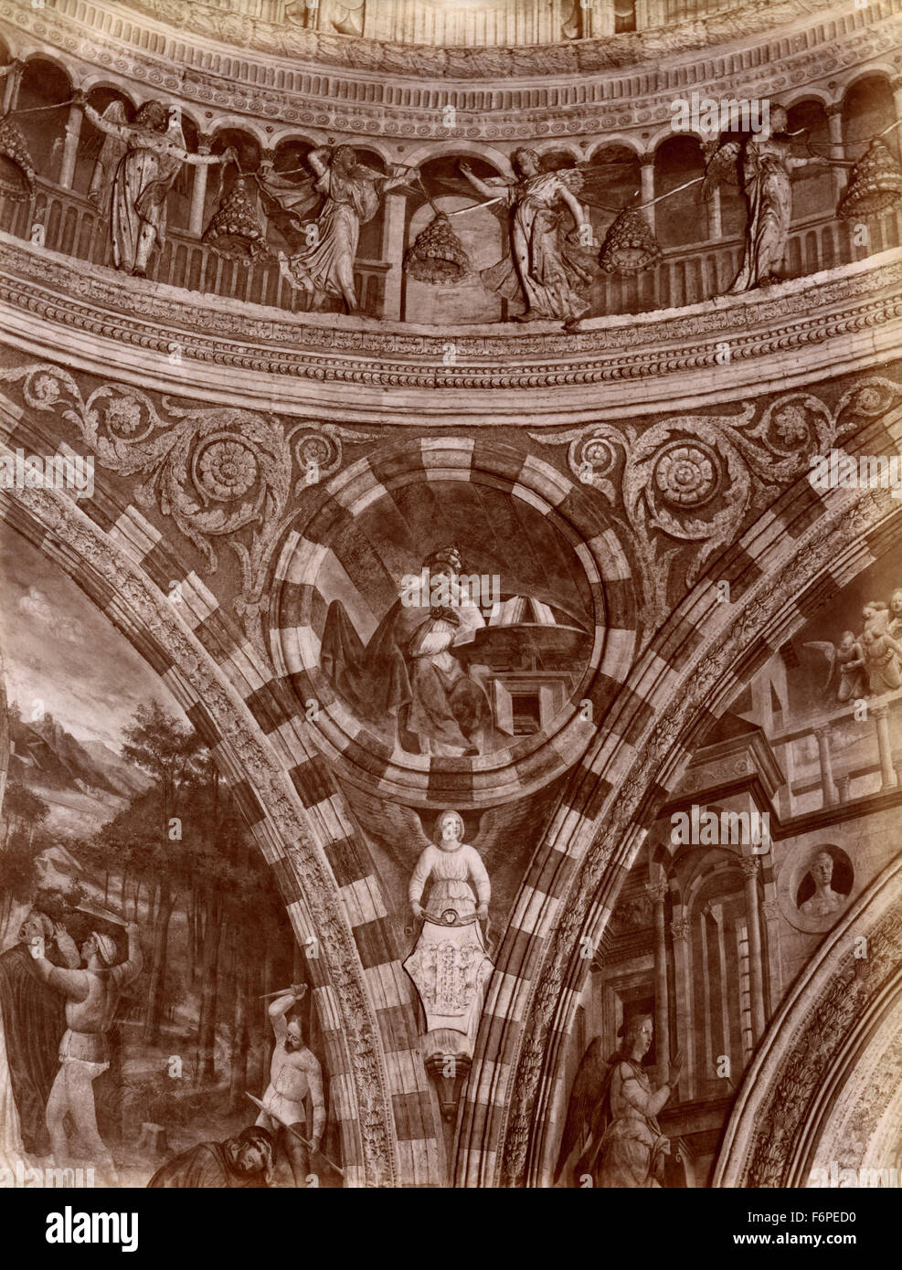 Chapel of St. Peter Martyr, Church di S. Eustorgio, Milan, Italy Stock Photo