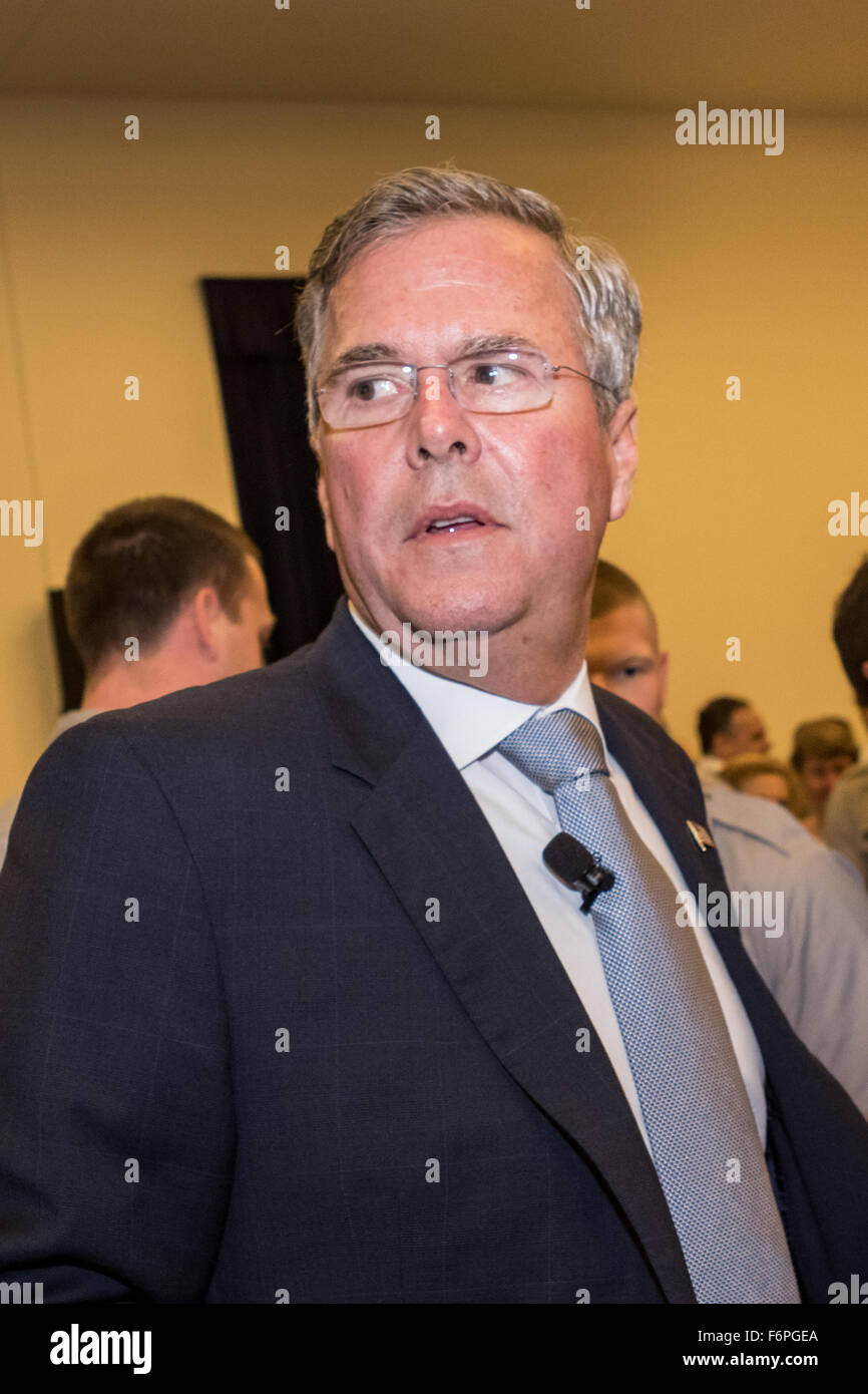 Charleston, South Carolina, USA. 18th Nov, 2015. Former Florida