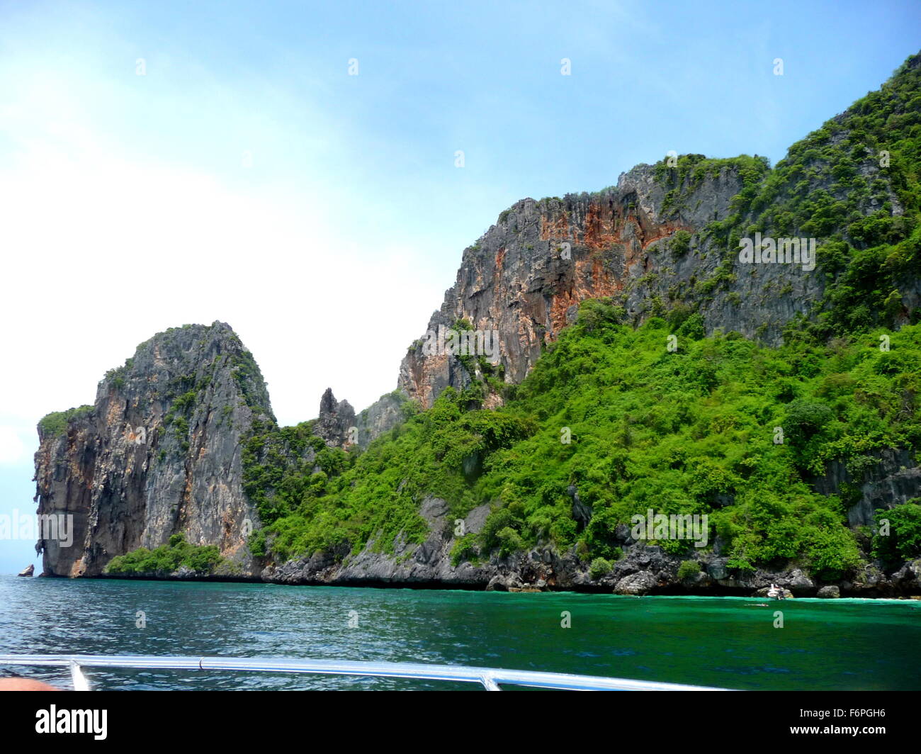 Speed boat tour from Phuket to Phi Phi island on the Andaman Sea