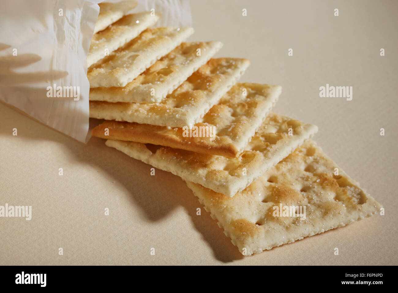 plain saltine crackers Stock Photo Alamy