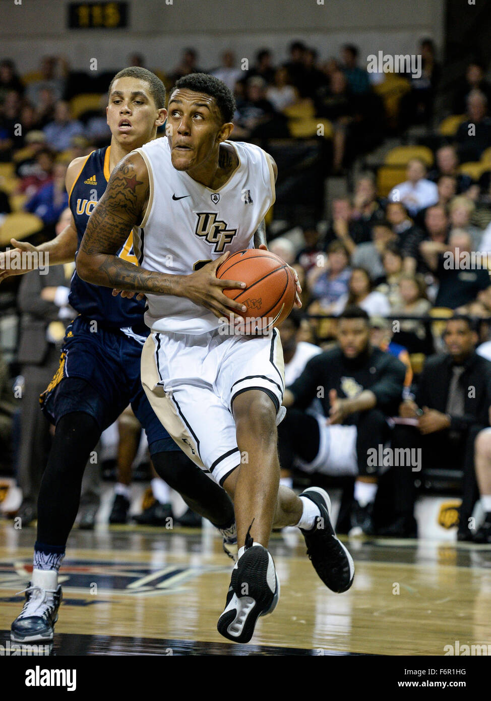 Orlando, FL, USA. 18th Nov, 2015. UC Irvine Anteaters guard Dominique