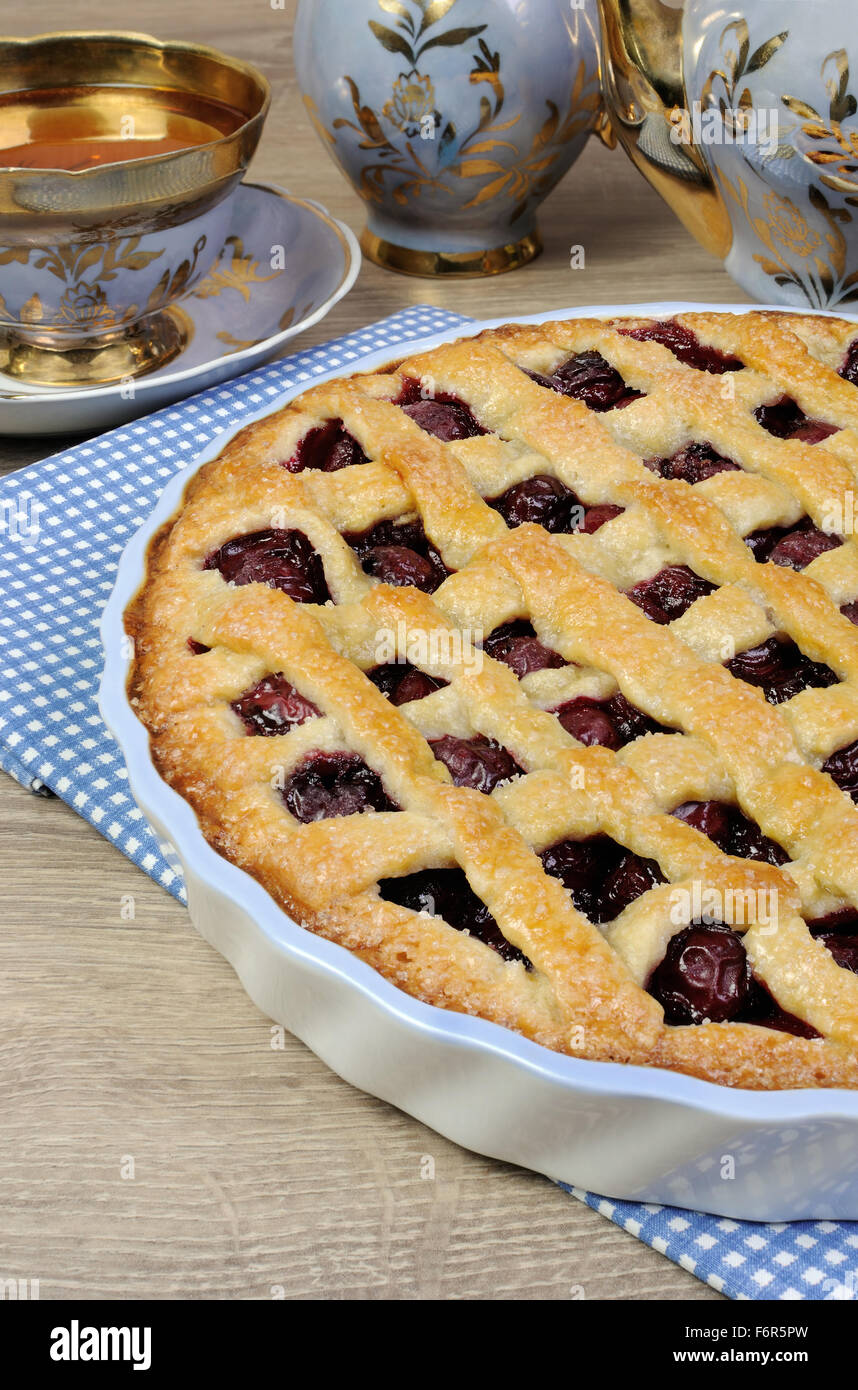 Pie shortcrust pastry with cherry filling Stock Photo Alamy